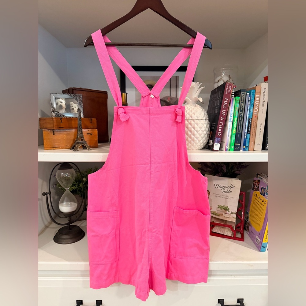 Vibrant Pink 100% Cotton short Overalls sz L